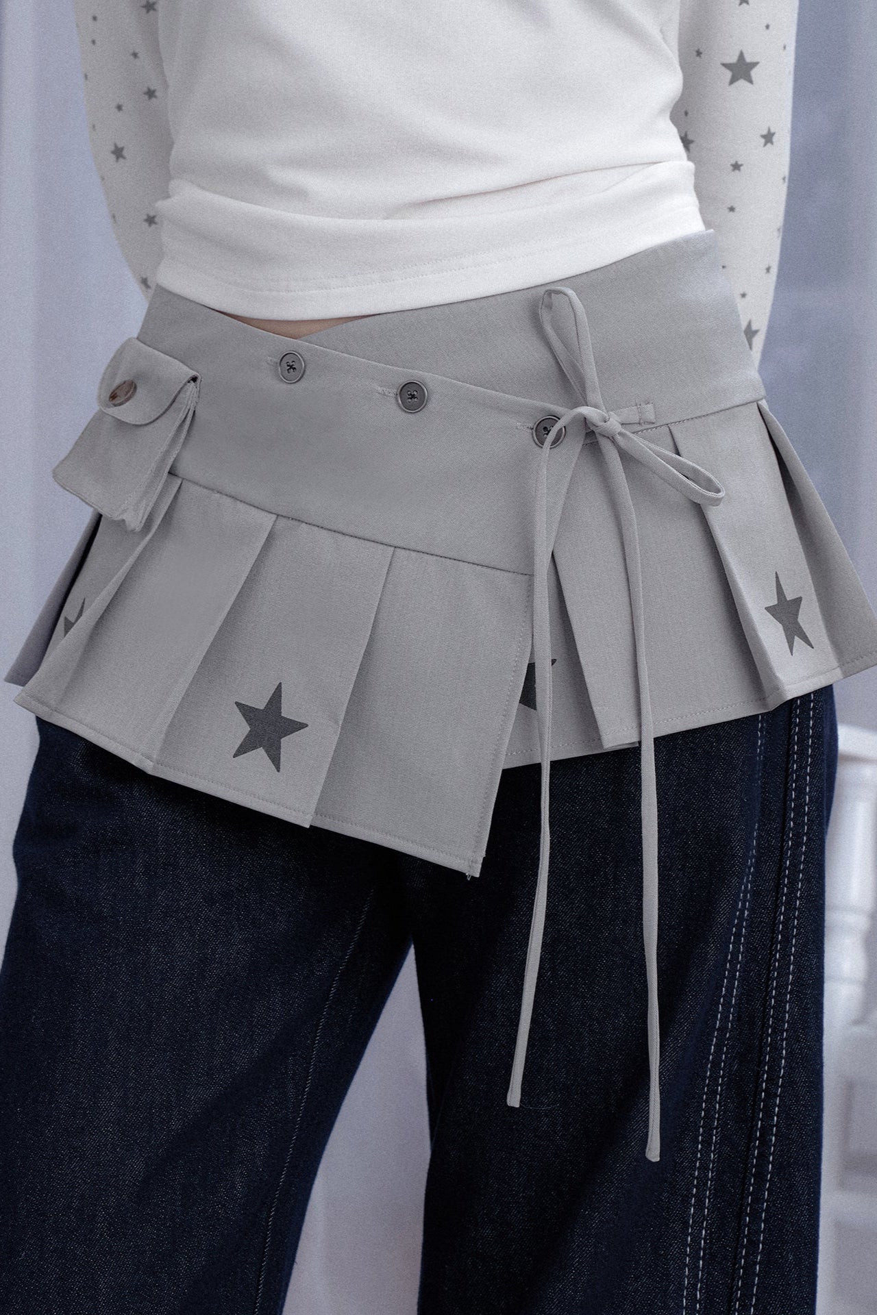 SagiDolls girls are fighting spirit versatile! Dream core layered skirt curtain, gray stars, lace-up skirt butt curtain