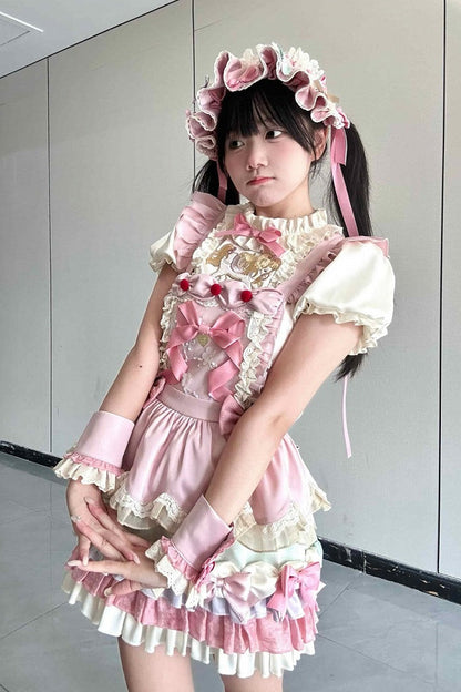 [Reservierungsschluss: 20. August] Dream-Parade Sweet-Lolita-Bluse mit Stickerei und Rüschen + gestuftes JKS-Kleidset mit Pastellschleife