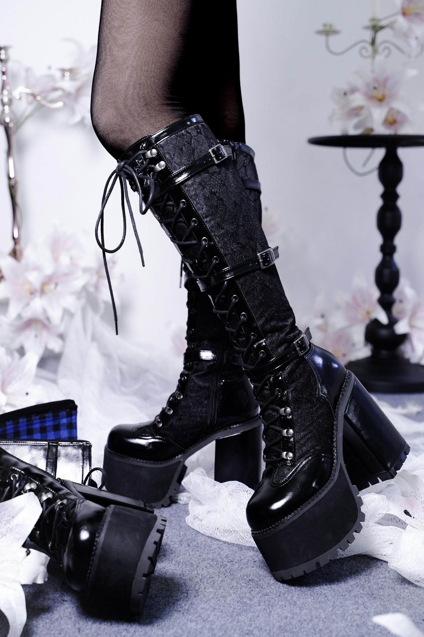 【4月4日予約締切】レースゴシックスエードレースアップブーツ