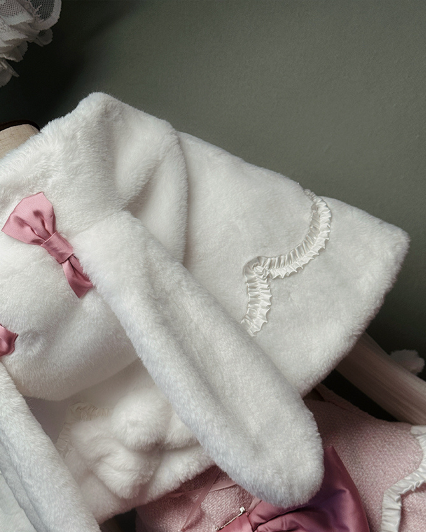[Deadline for reservations: December 8] Frosted Sugar Rabbit Series Rabbit Ear Hoodie Cape Coat