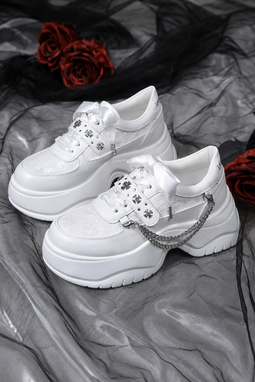 Gothic-Skelett-Jirai-Lolita-Sneaker