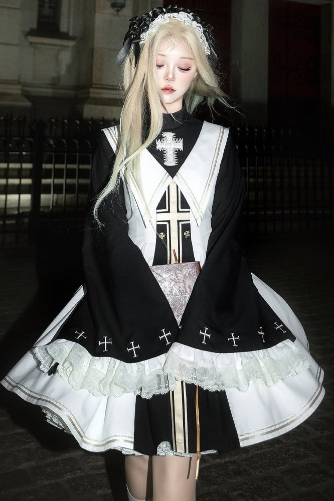 [Reservation Deadline: March 11] Nun Gothic Dark Cape Dress Full Set