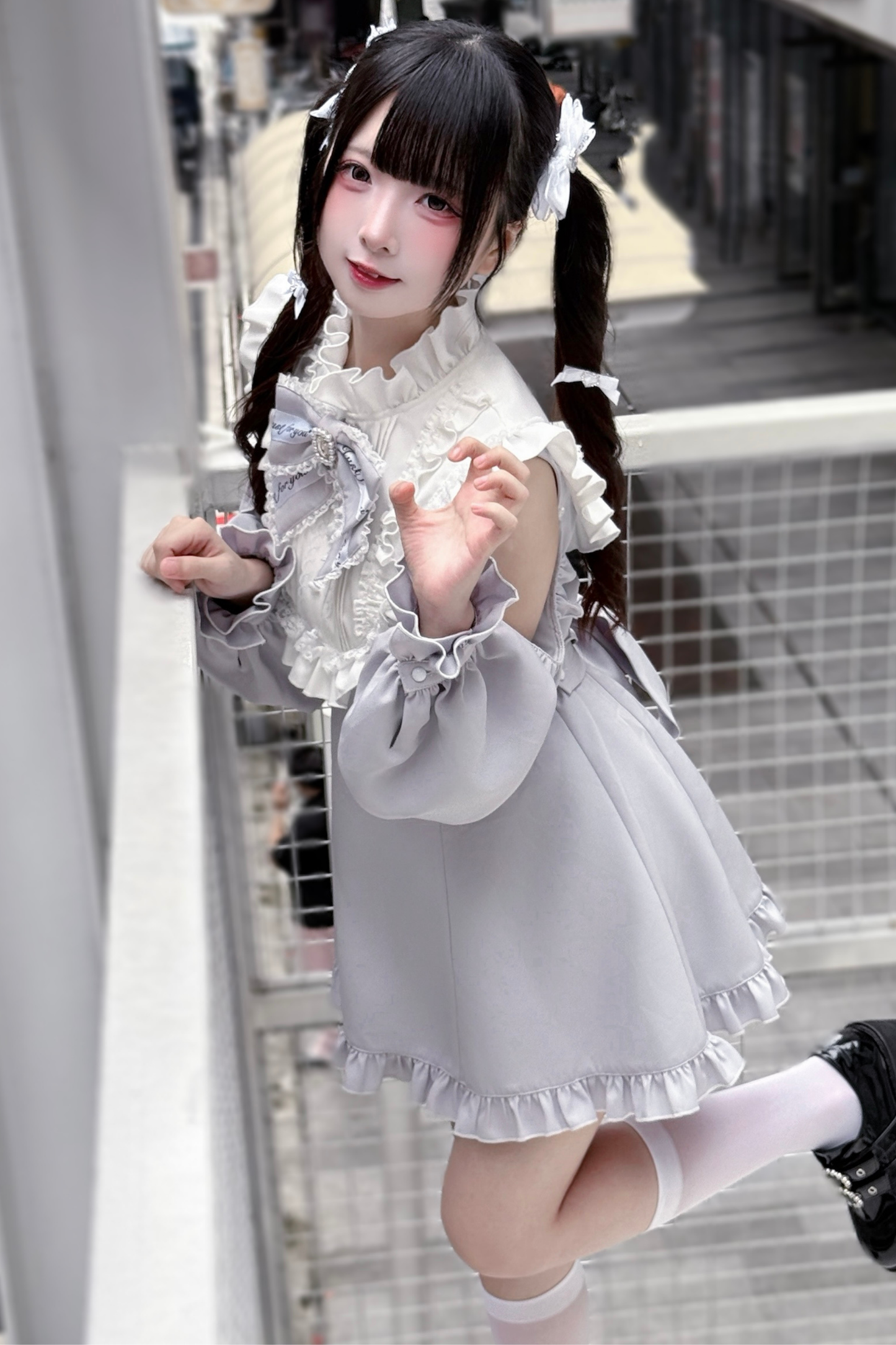 ローズプリンセスオフショルダーフリルリボントップス