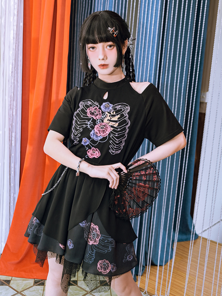 Flower Born Dark Suite Spicy Offshoulder Tops