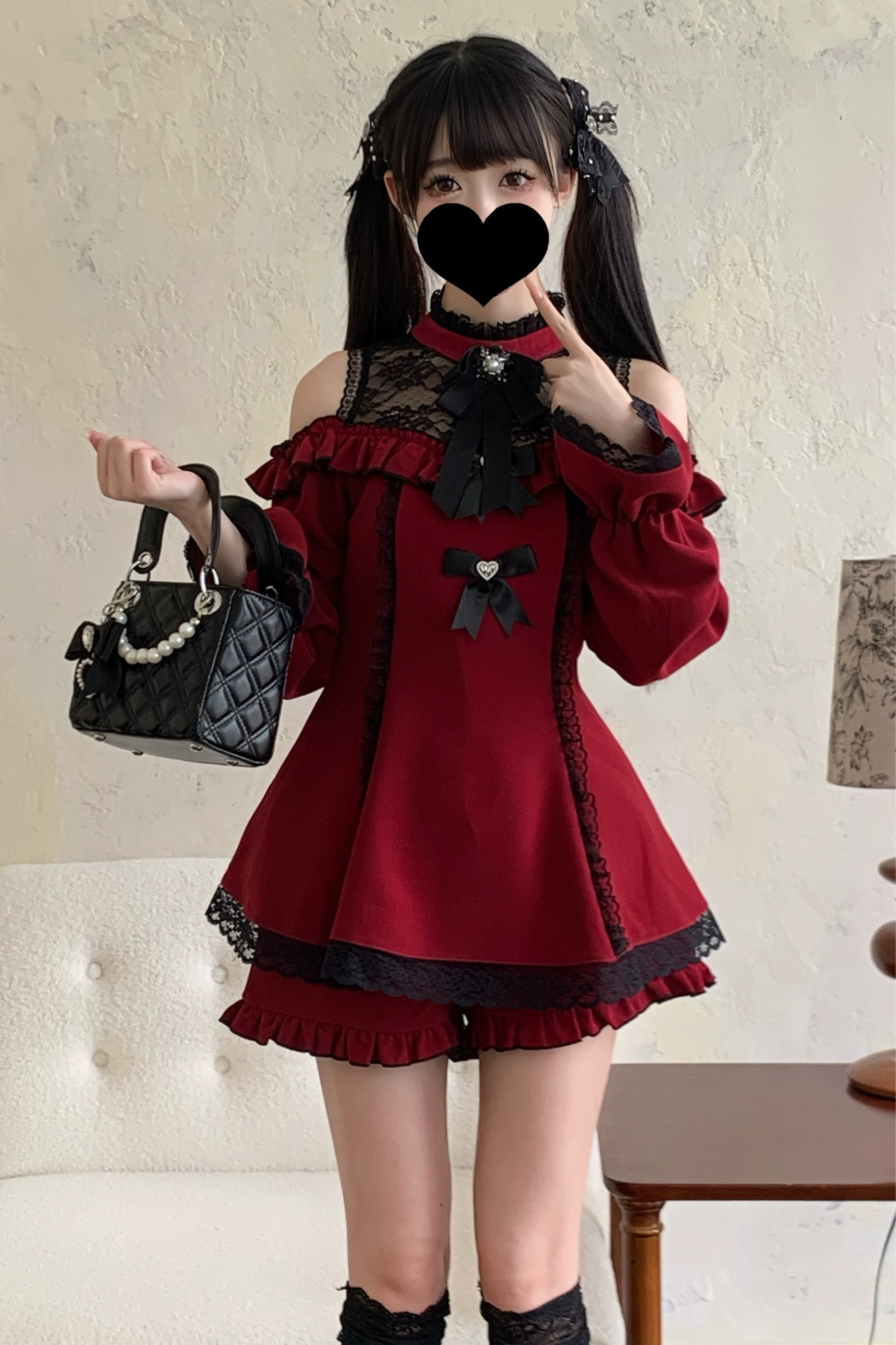 地雷オフショルペプラムトップス+フリルショートパンツ – Belchic 地雷オフショルペプラムトップス+フリルショートパンツ – Belchic