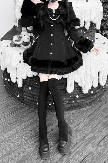 【11月13日予約締切】Black Pearl Bow-Tie Fur Coat With Detachable Cape And Fur Cuffs