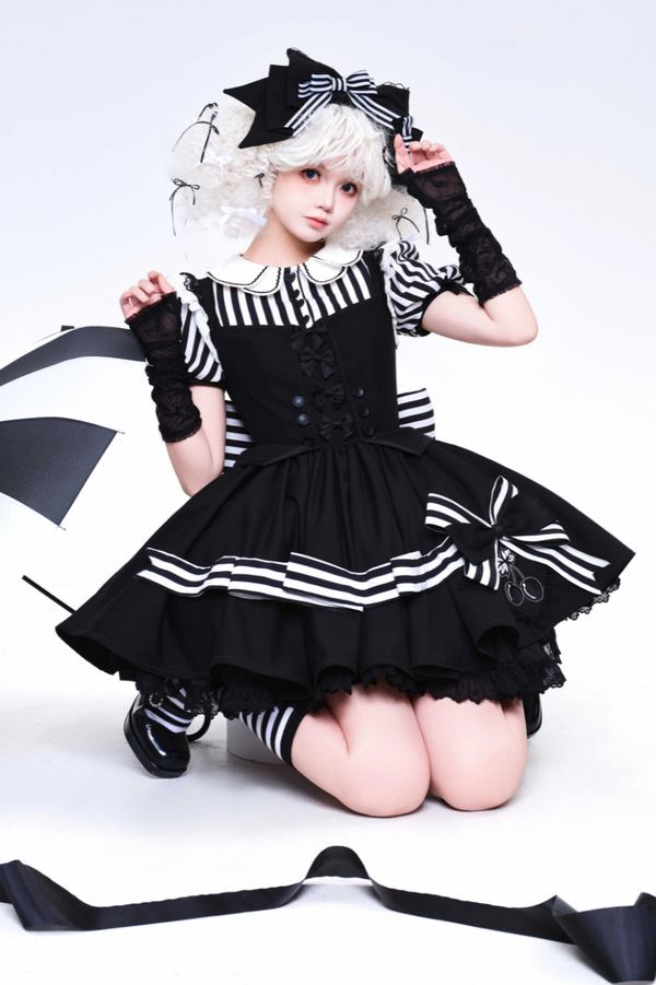 [Pre-Order] Gothic Circus Lolita Dress + Accessories