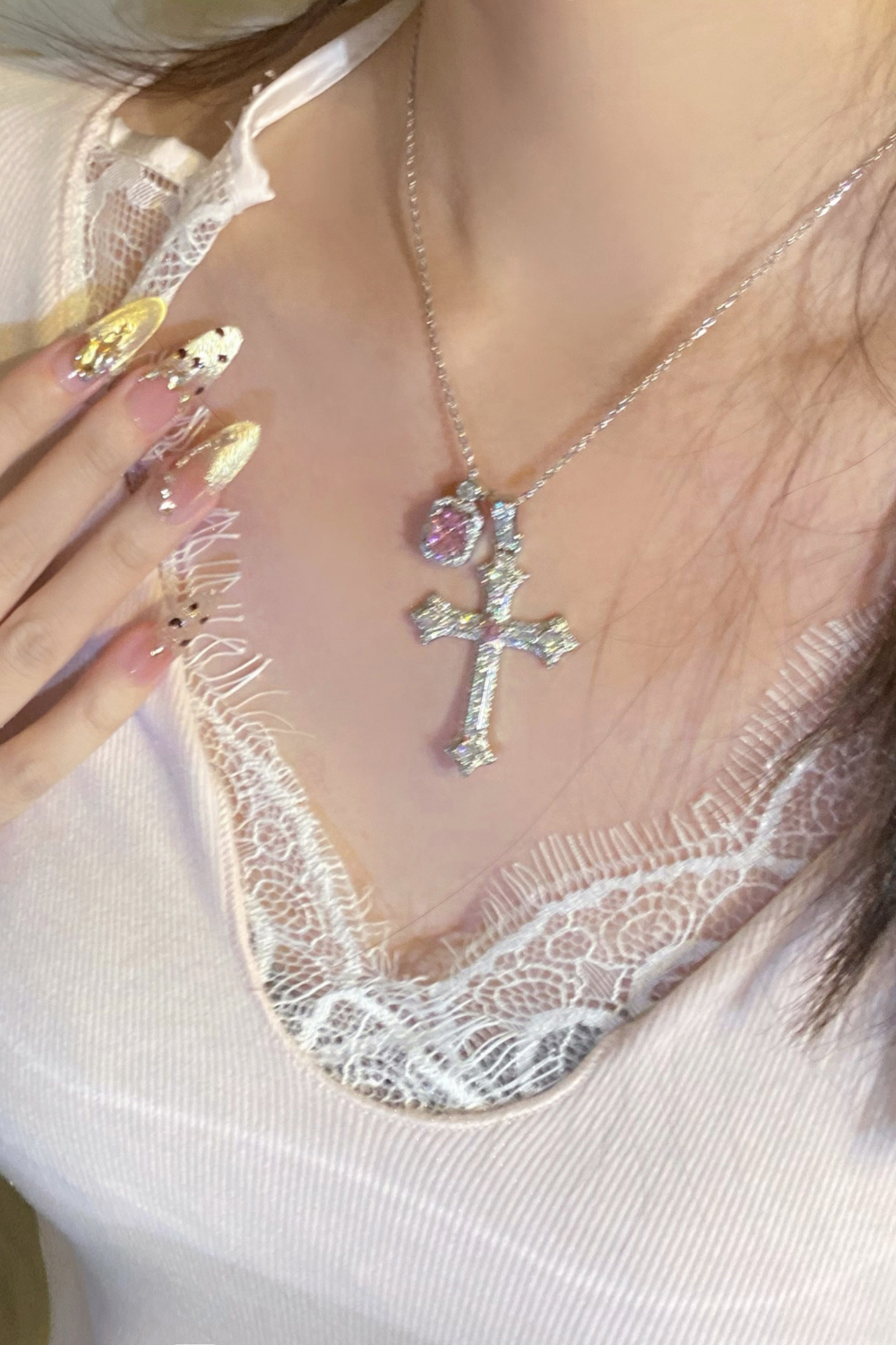 クロスピンクペンダントネックレス