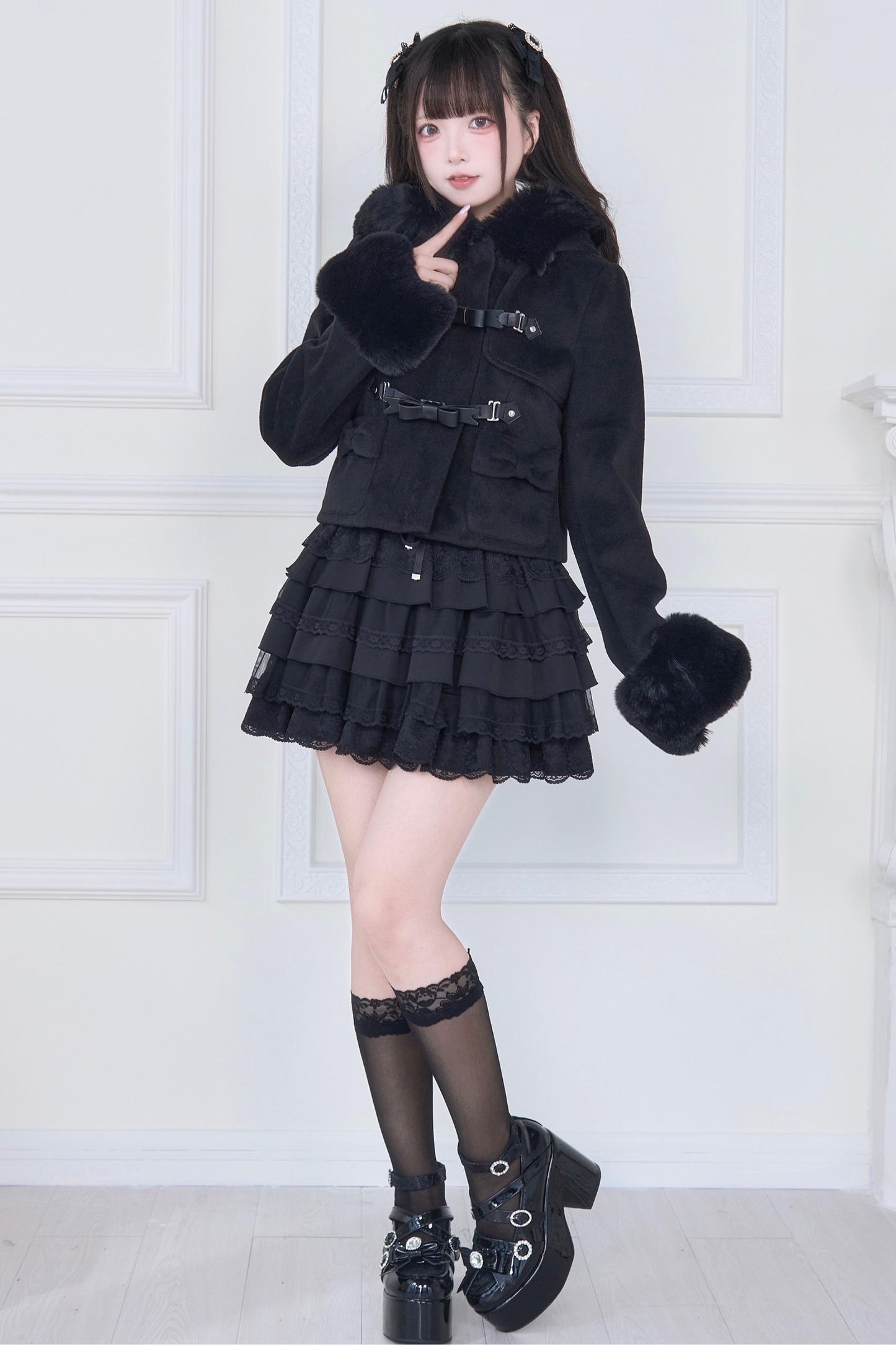 Ribbon Buckle Fur Short Coat