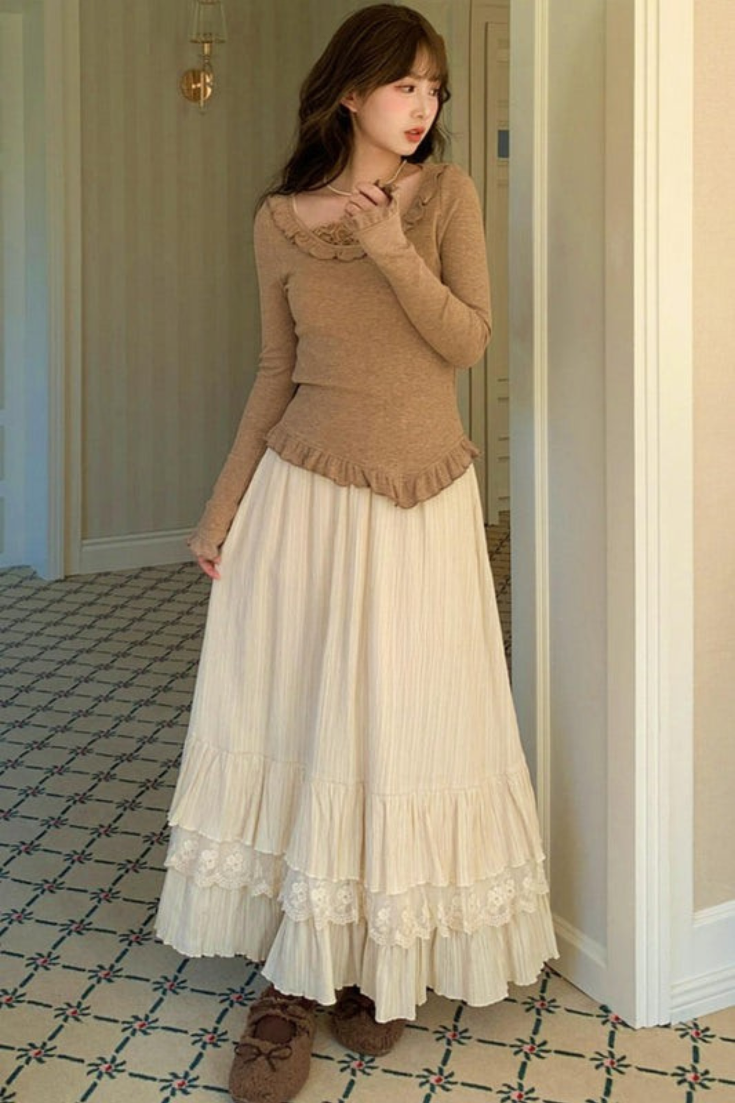 レイヤードレースハイウエストスカート