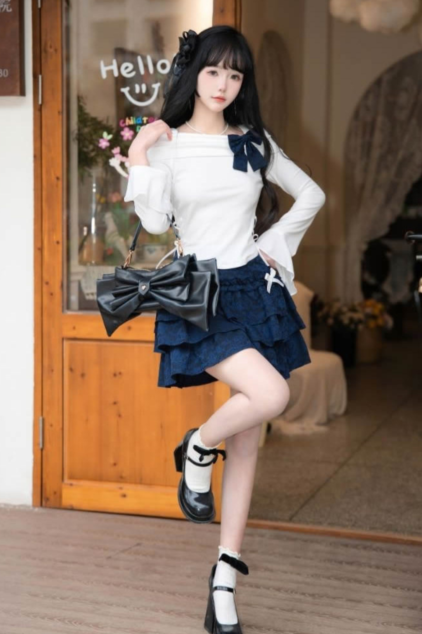 エレガントオフショルダートップス＋リボンスカート