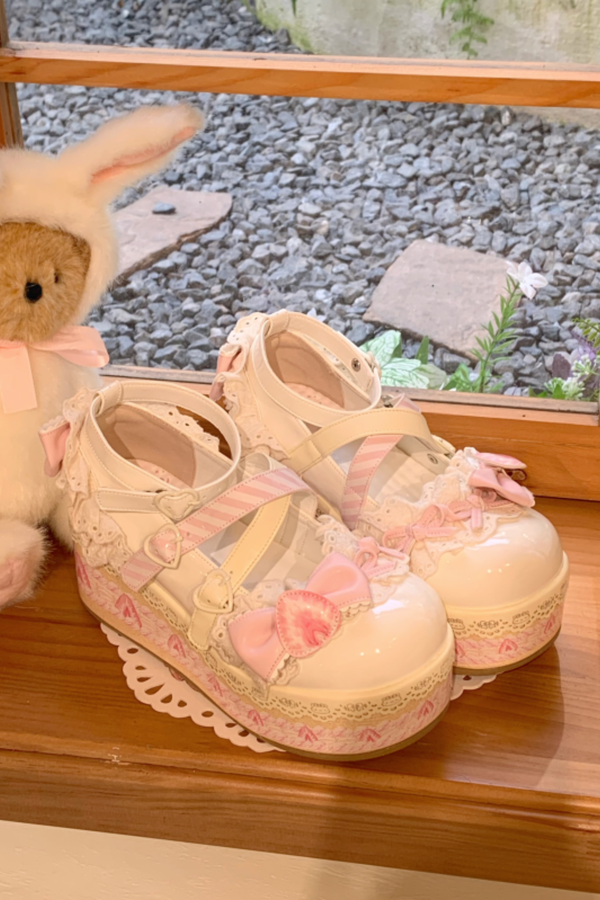 ストロベリーリミテッドロリータシューズ