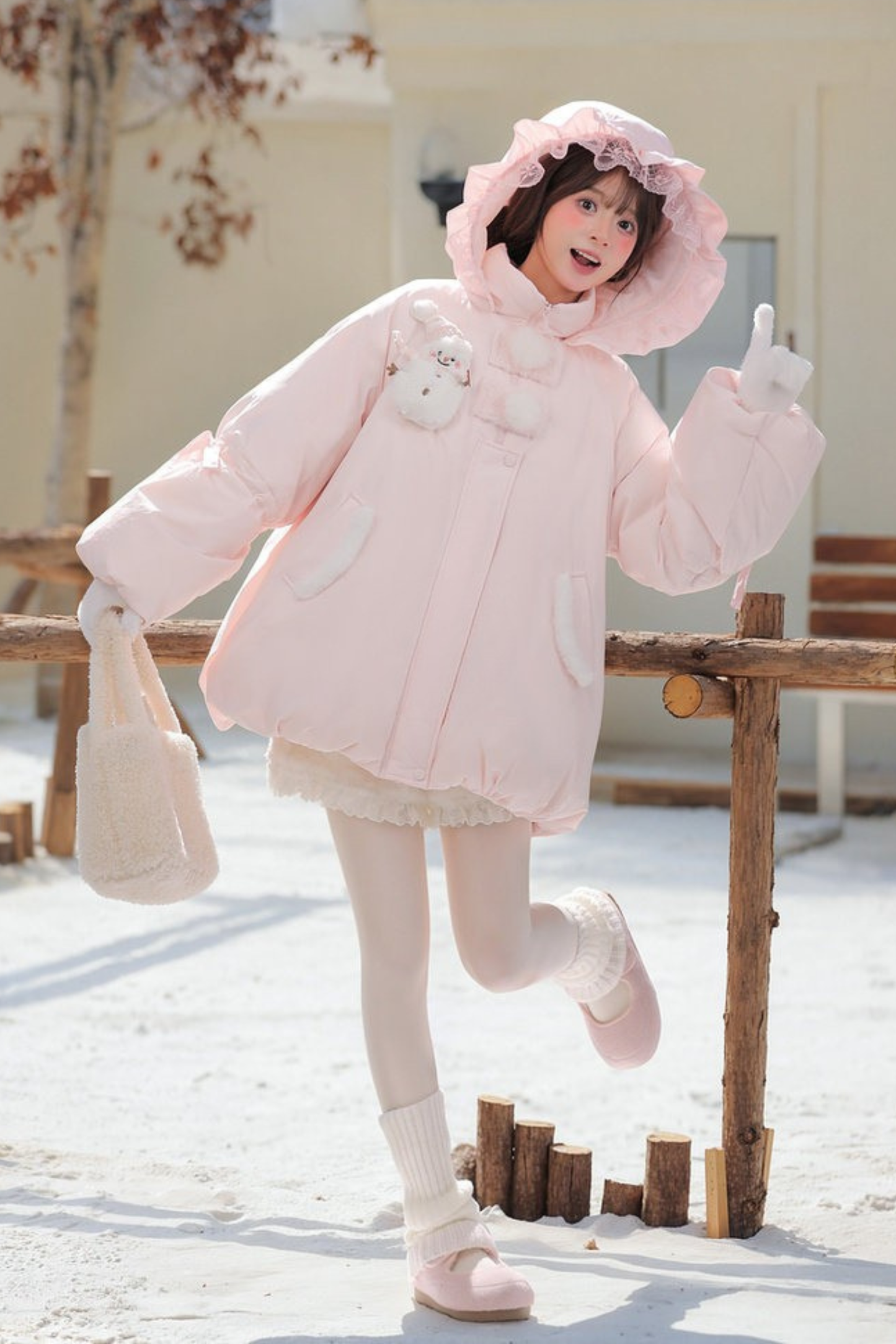 ベイビーレースフードダウンジャケット