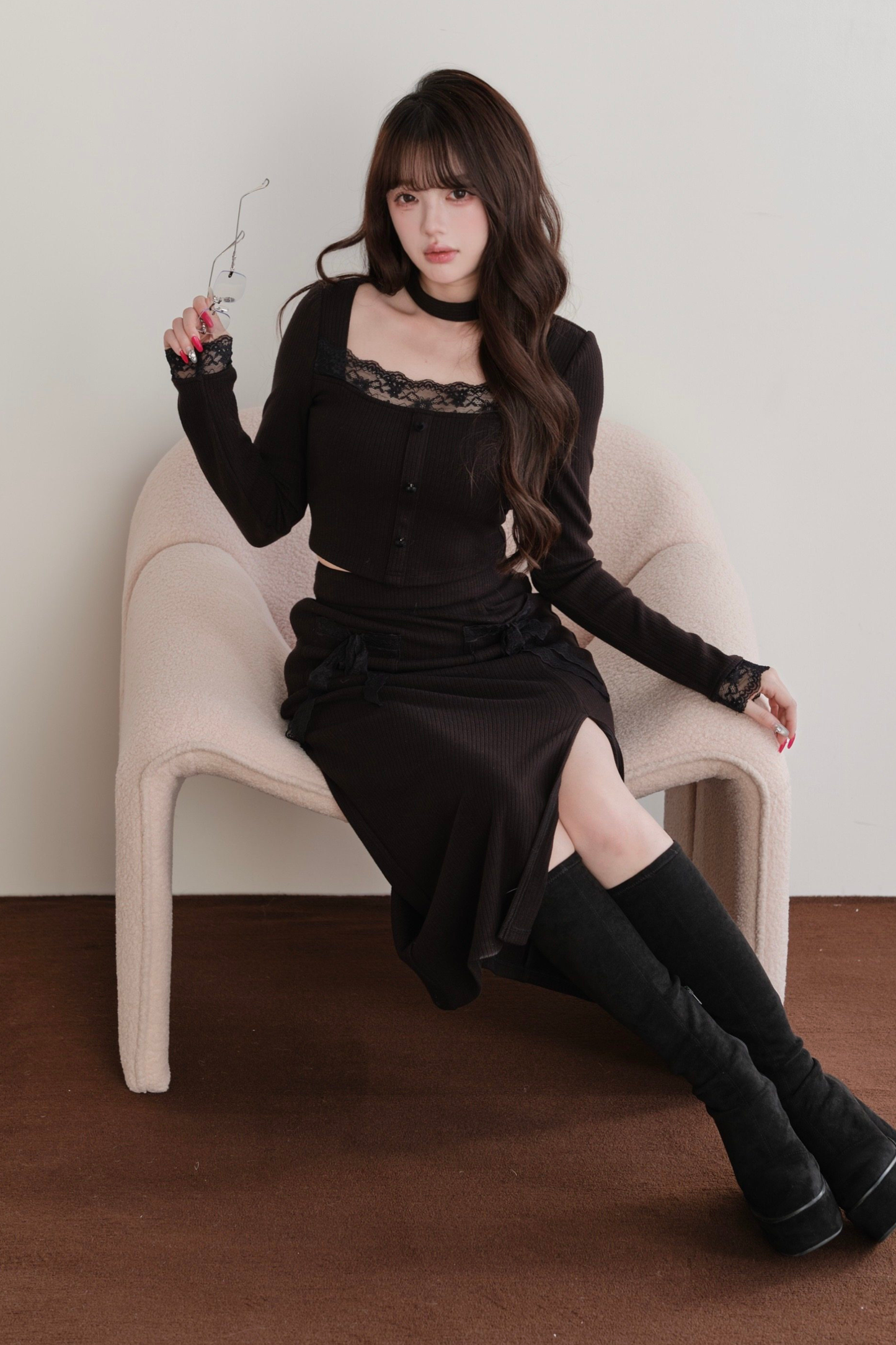 レディタイトトップス+スリットリボンスカート