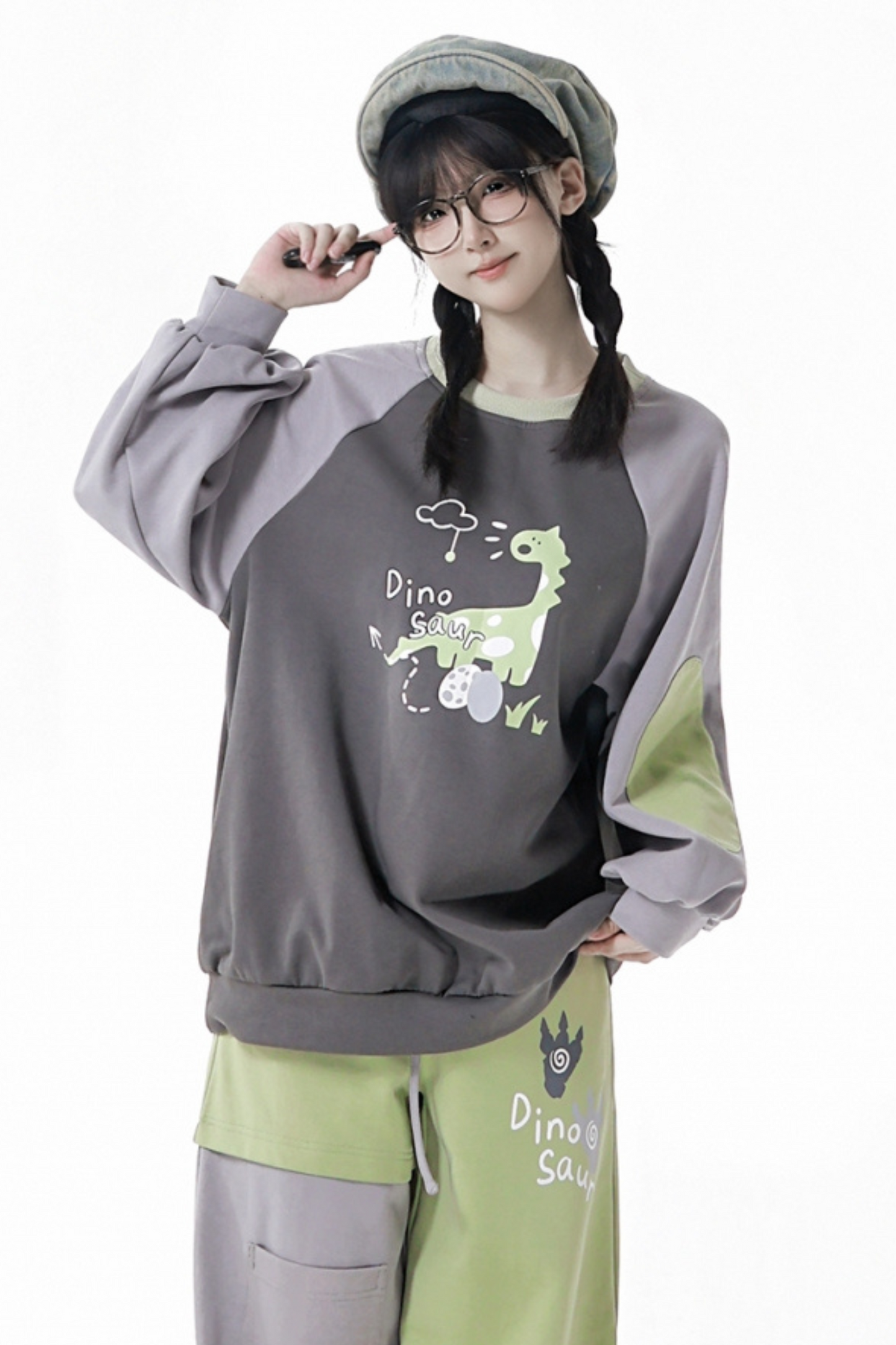 フォレストティーカジュアルフードスウェットス+スウェット+アシメパンツ+カジュアルパンツ