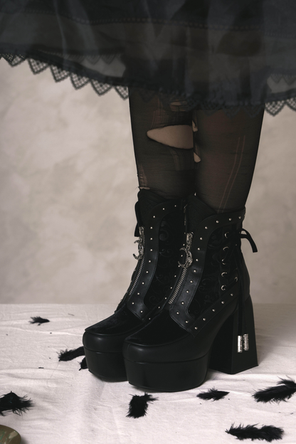 [Vorbestellung bis 18. März] Gothic-Puppen-Schleifen-Stiefeletten