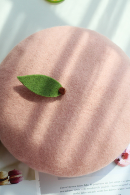 peach beret