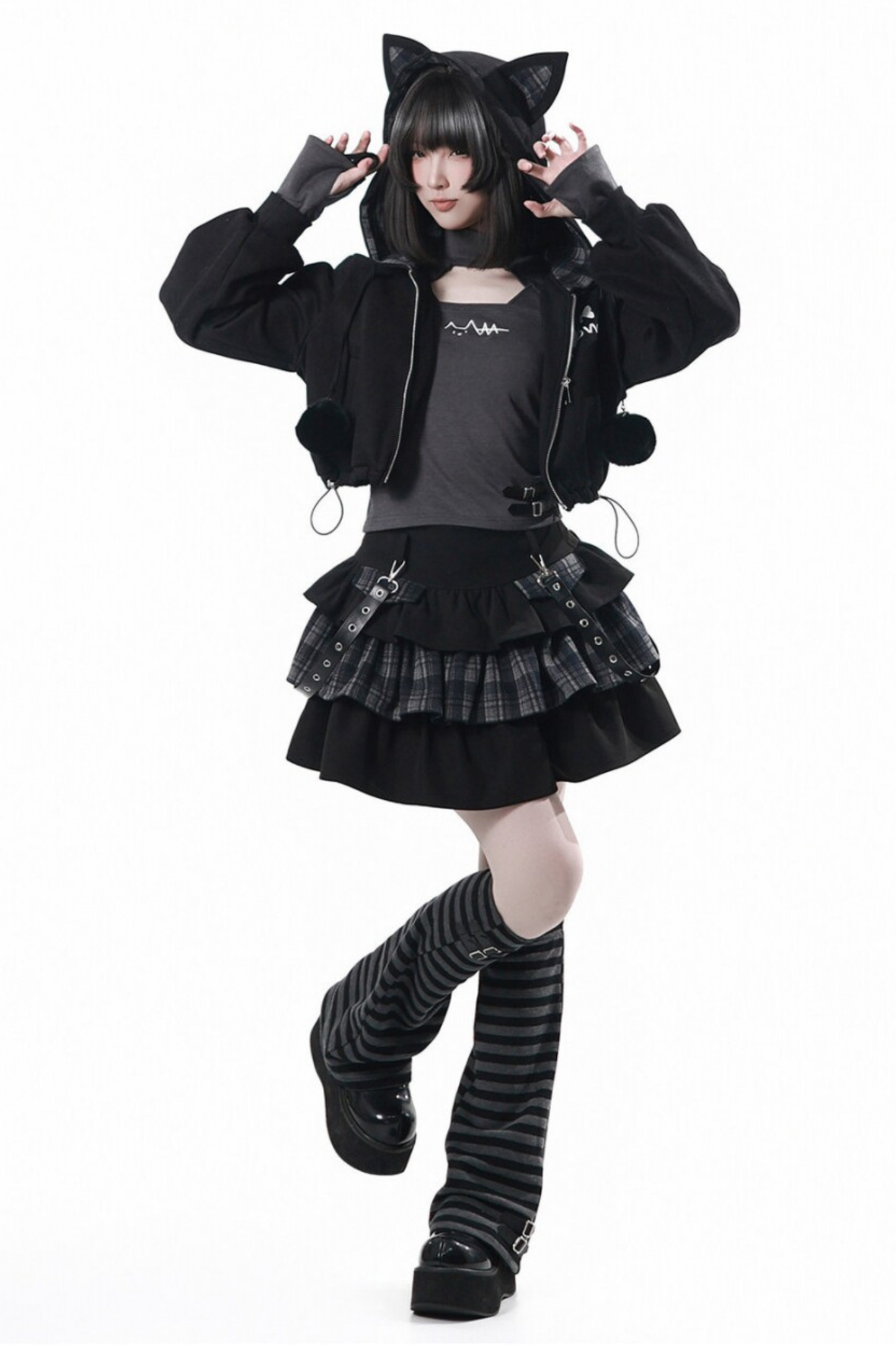 貓耳外套+蛋糕裙+上衣+條紋腿套