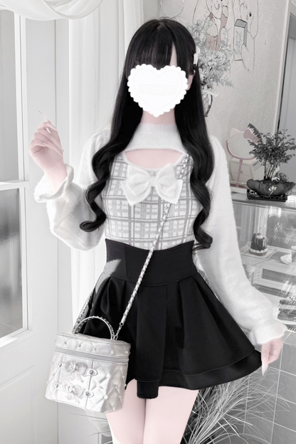 Ribbon Checked Open Chest Sweater