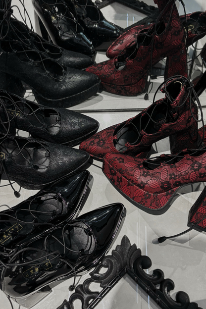 ダークゴシックシューズ