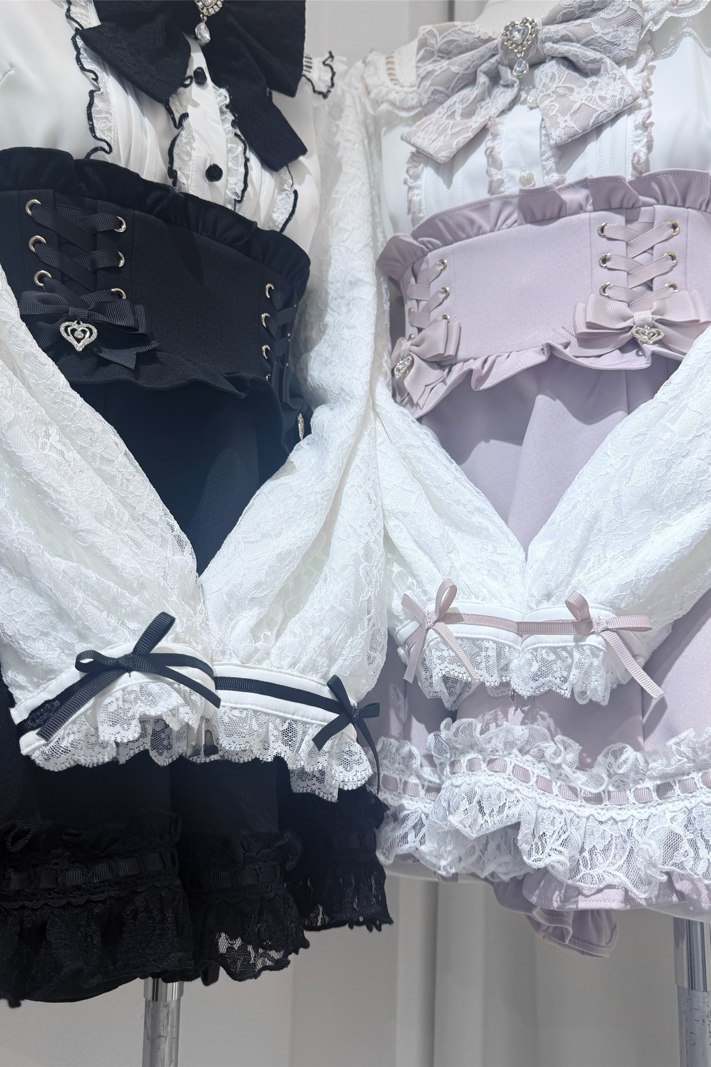 ドールカラーレースシャツ+キュロット