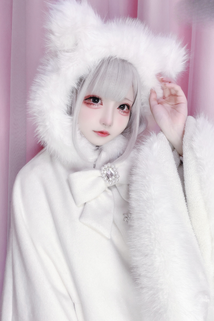 猫耳ドリルバックルウールマント