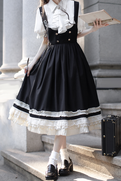 [Reserved Item] Light Low College Style British Retro Vest Skirt + Shirt + Ribbon Tie + Brooch