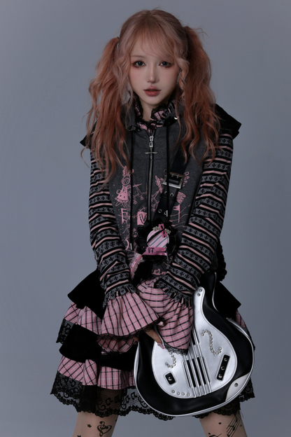 ラビットイヤーフードパンクパーカー