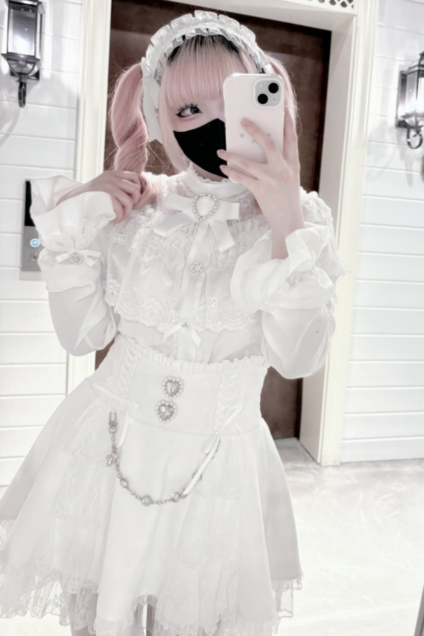 Mine lace cape shirt + sleeves + brooch