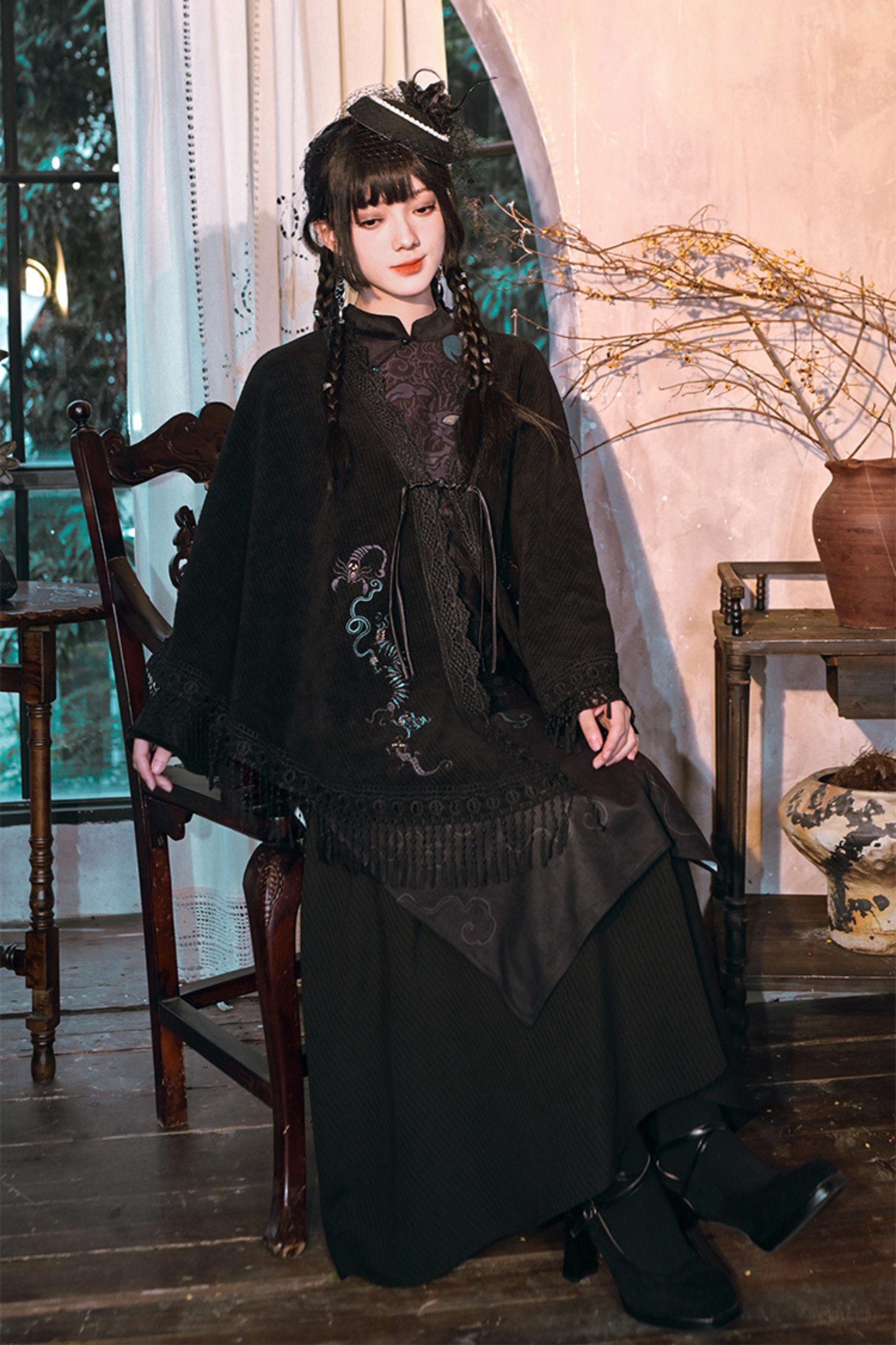 Weird House "Five Poisons" dark print cheongsam long skirt female design sense tassel shawl cloak new Chinese suit