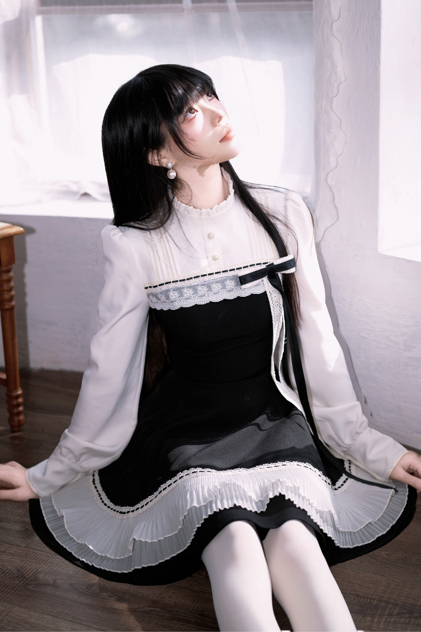 フレンチブラックシックドレス