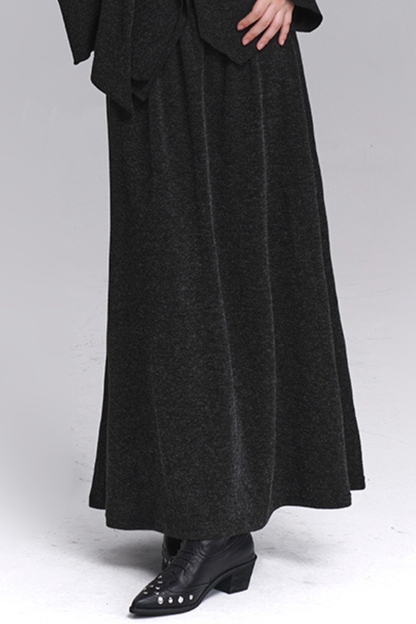 シックモードトップス＋ロングスカート