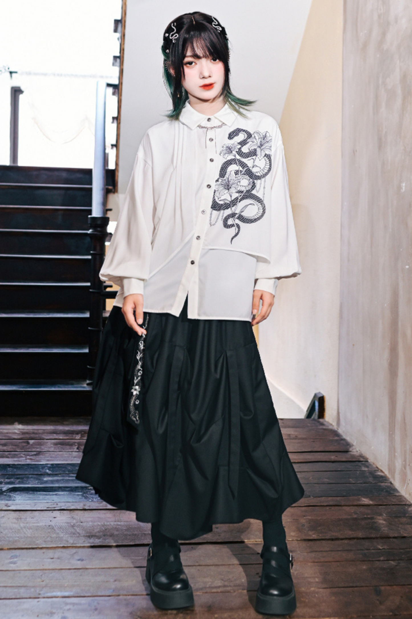 Double Layer Snake China Shirt