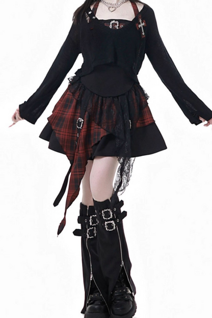 ホルターネックベスト+ルーズトップス+チェックスカート+レッグウォーマー