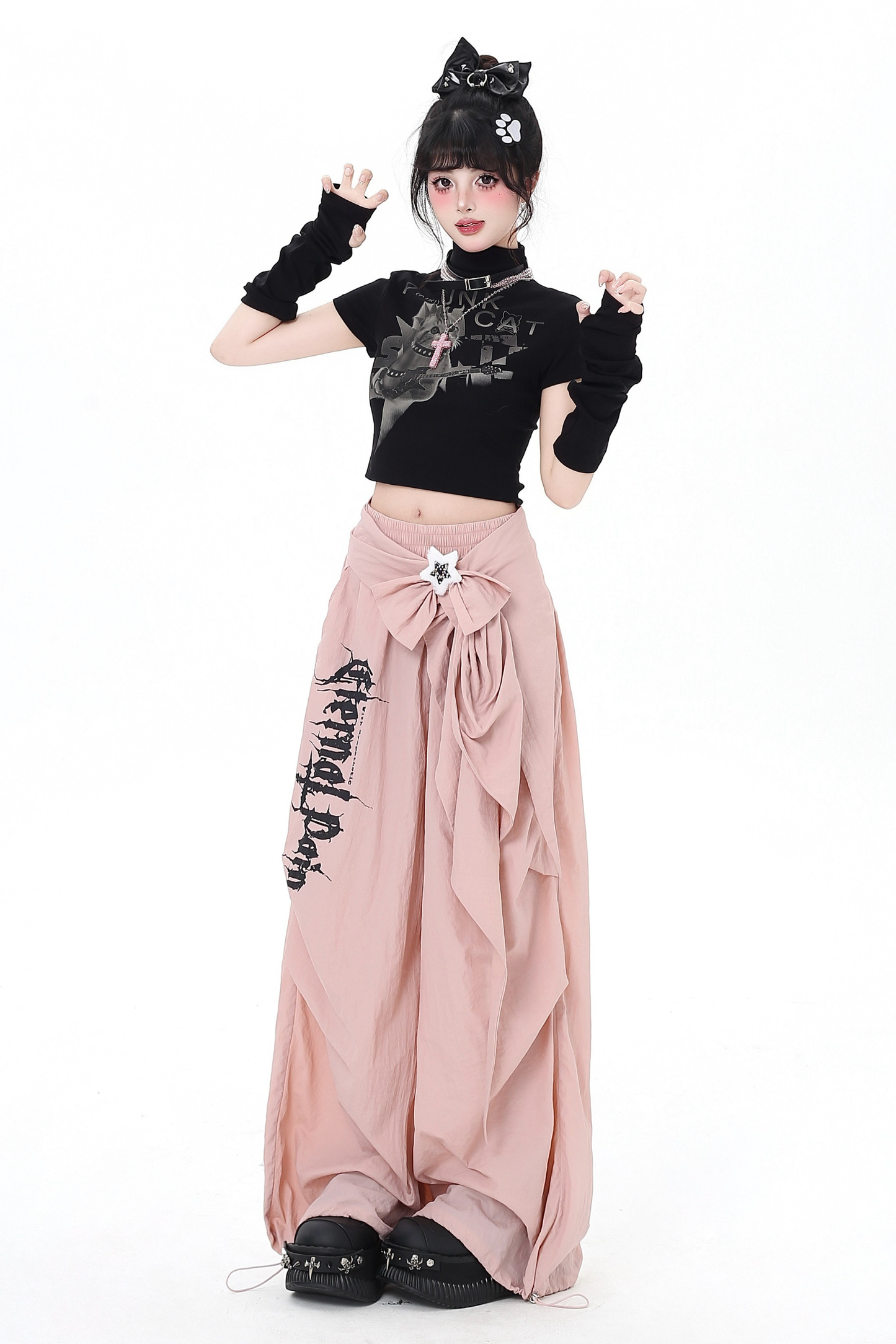 ストリートルーズパンツ