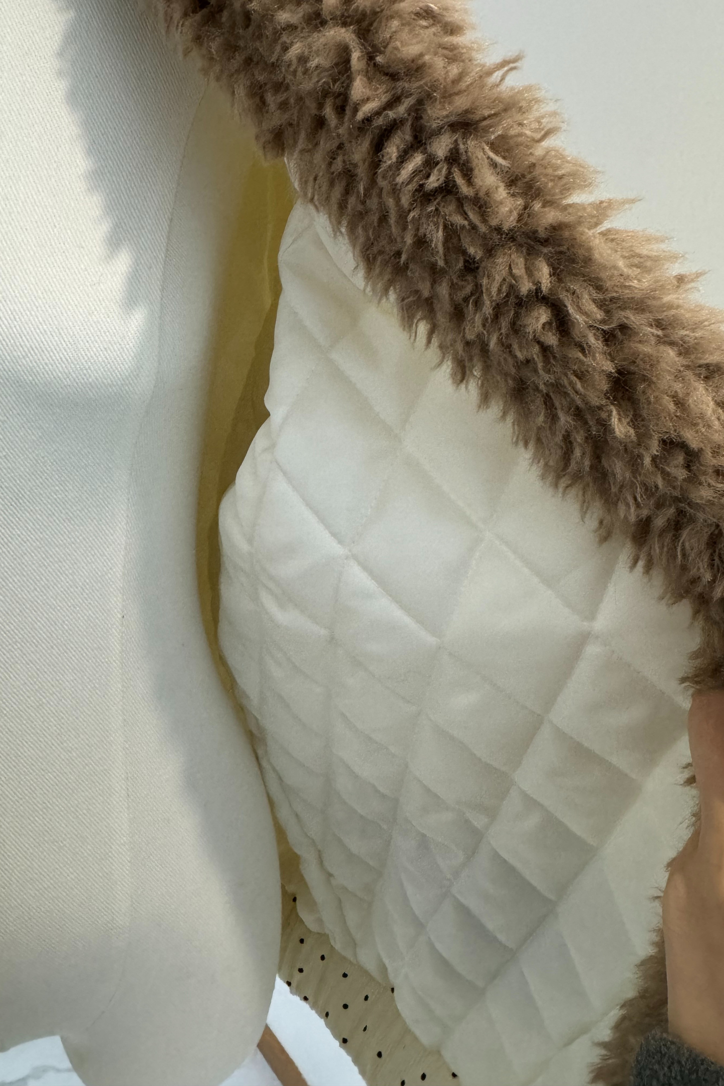 ファーキャットフードドットジャケット