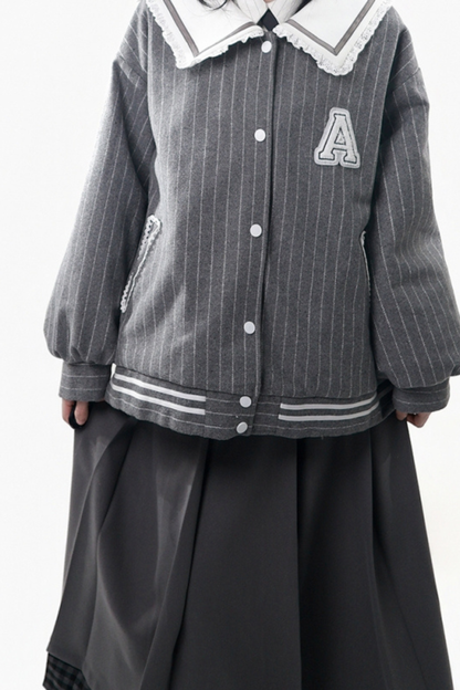 ストライプコート+シャツ+ベスト+ロングスカート