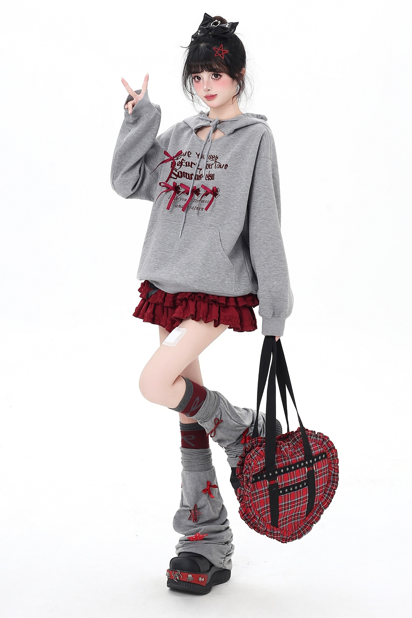 カットアウトリボンフードパーカー