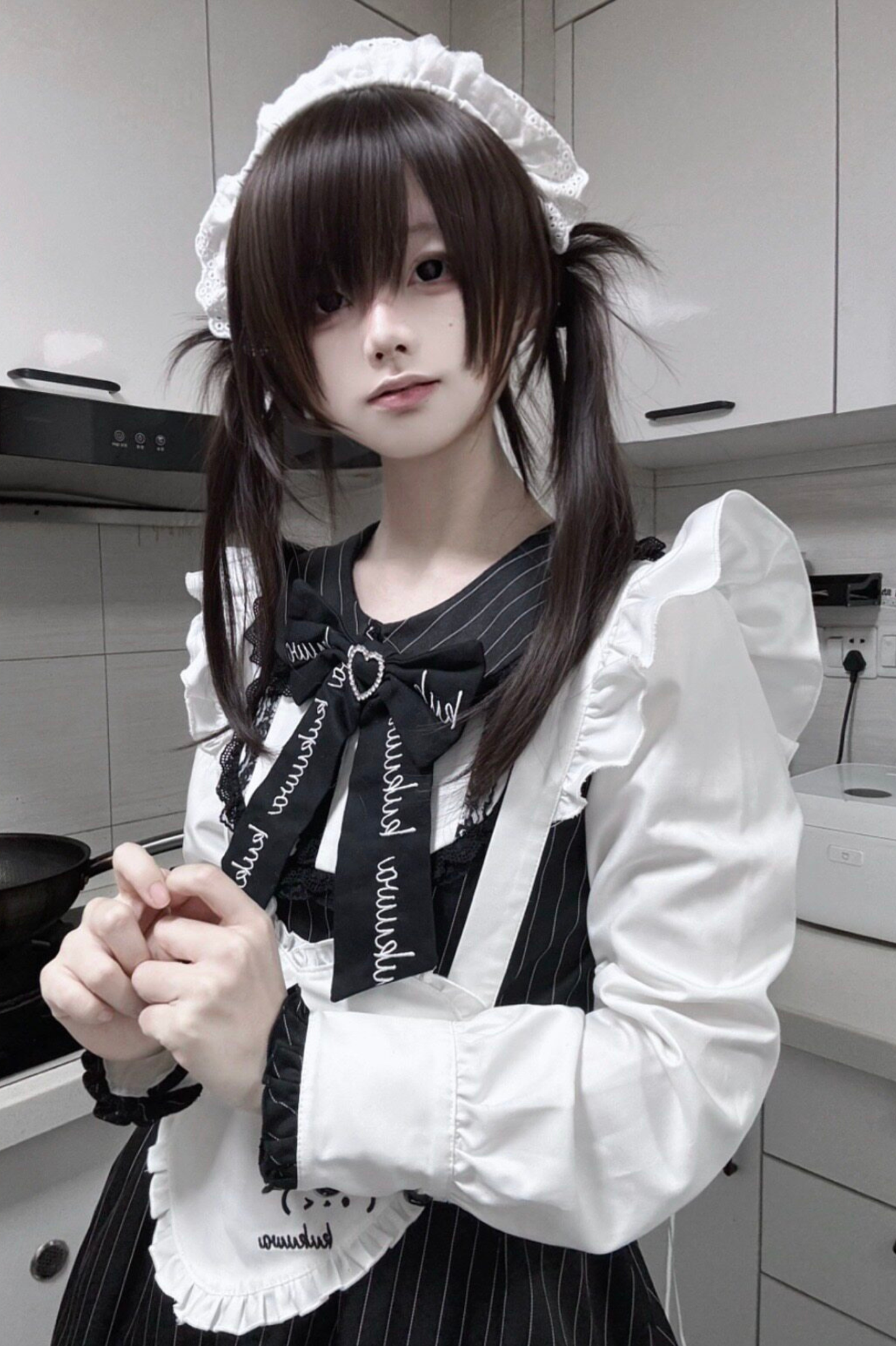 ダークエンジェルレースアップドレス+エプロン+セーター