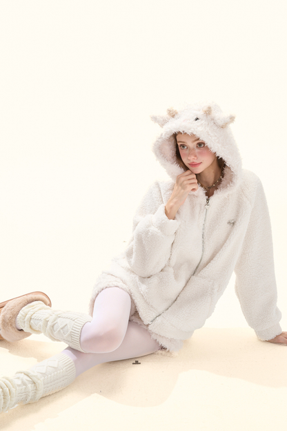 ラムファーフードジャケット+ショートパンツ