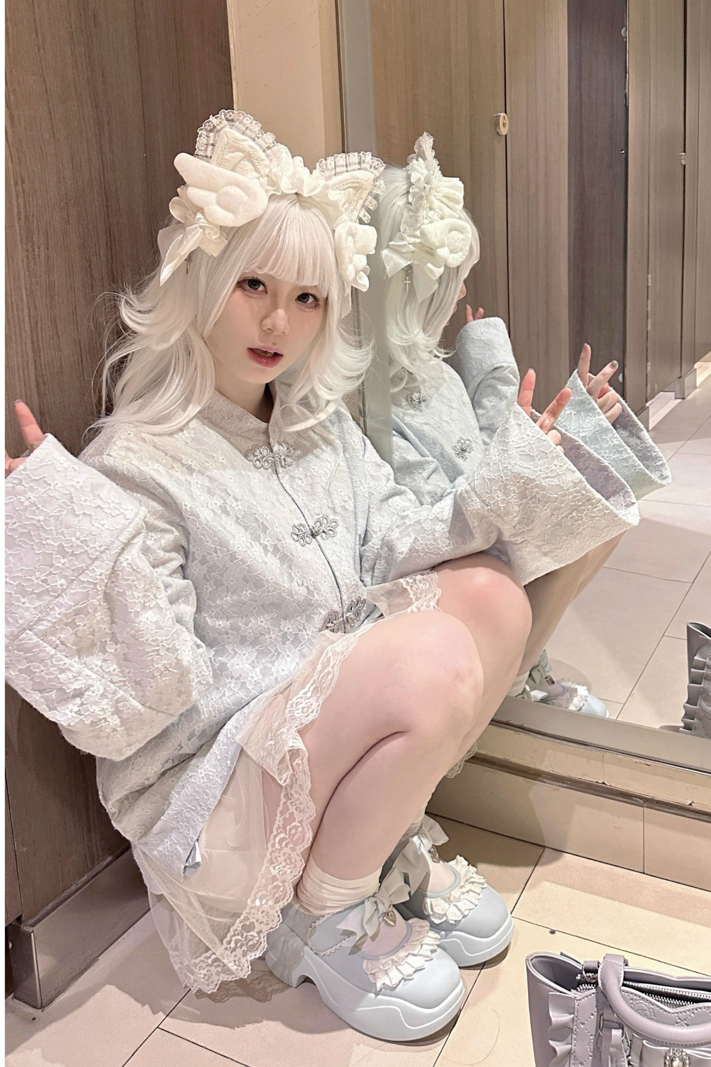 China Buckle Little Top + Uras Camisole + Flared Pants