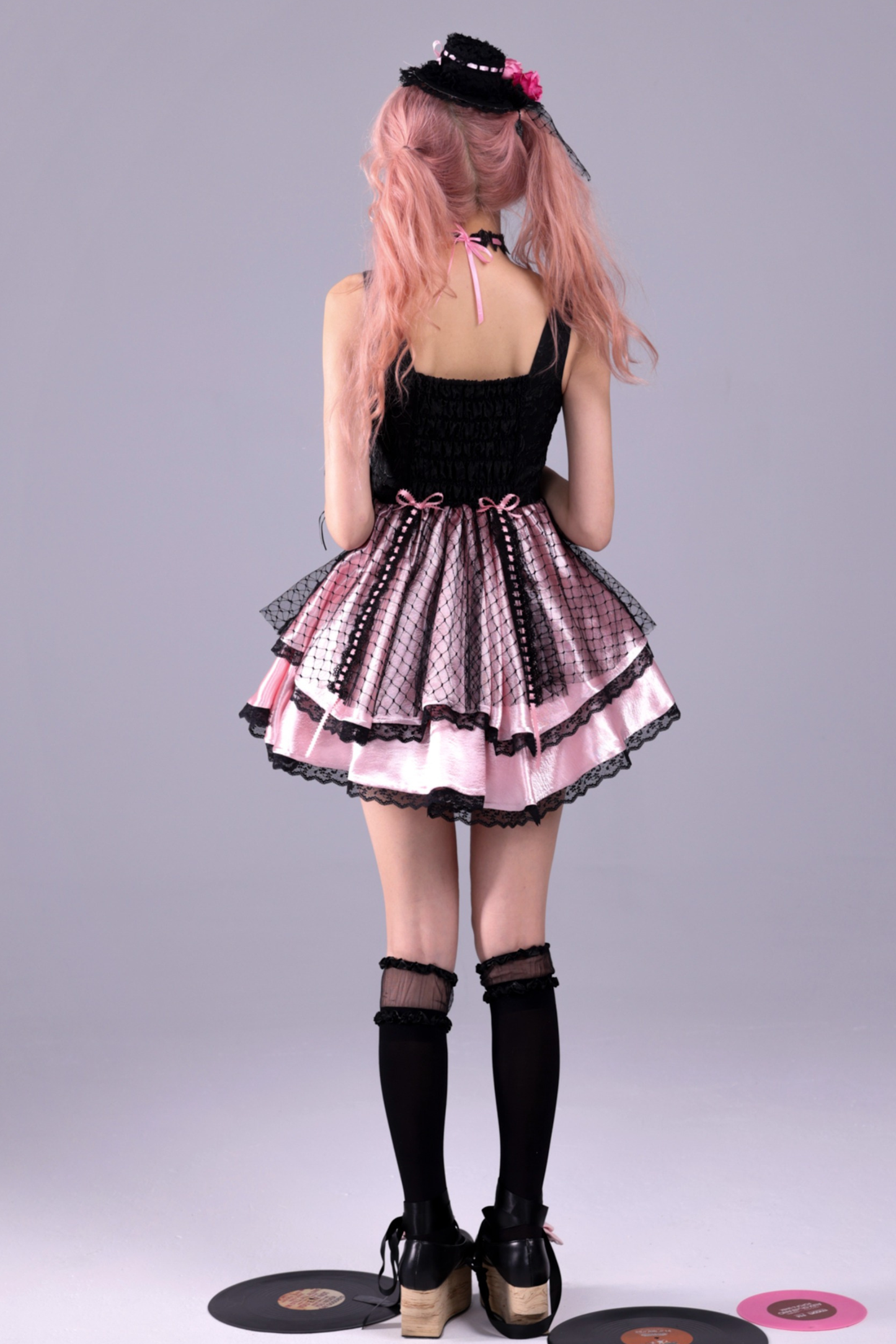 クリムゾンバロックパフィノースリーブドレス