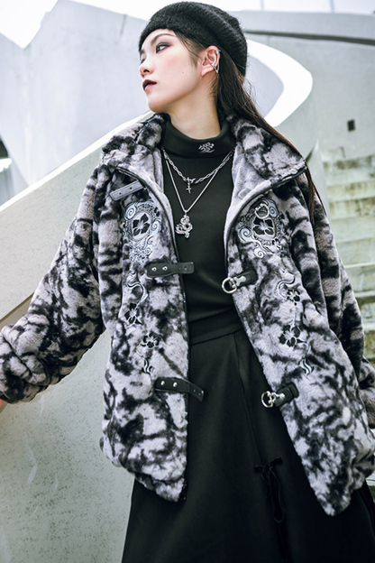 Tie-dye fur dark coat