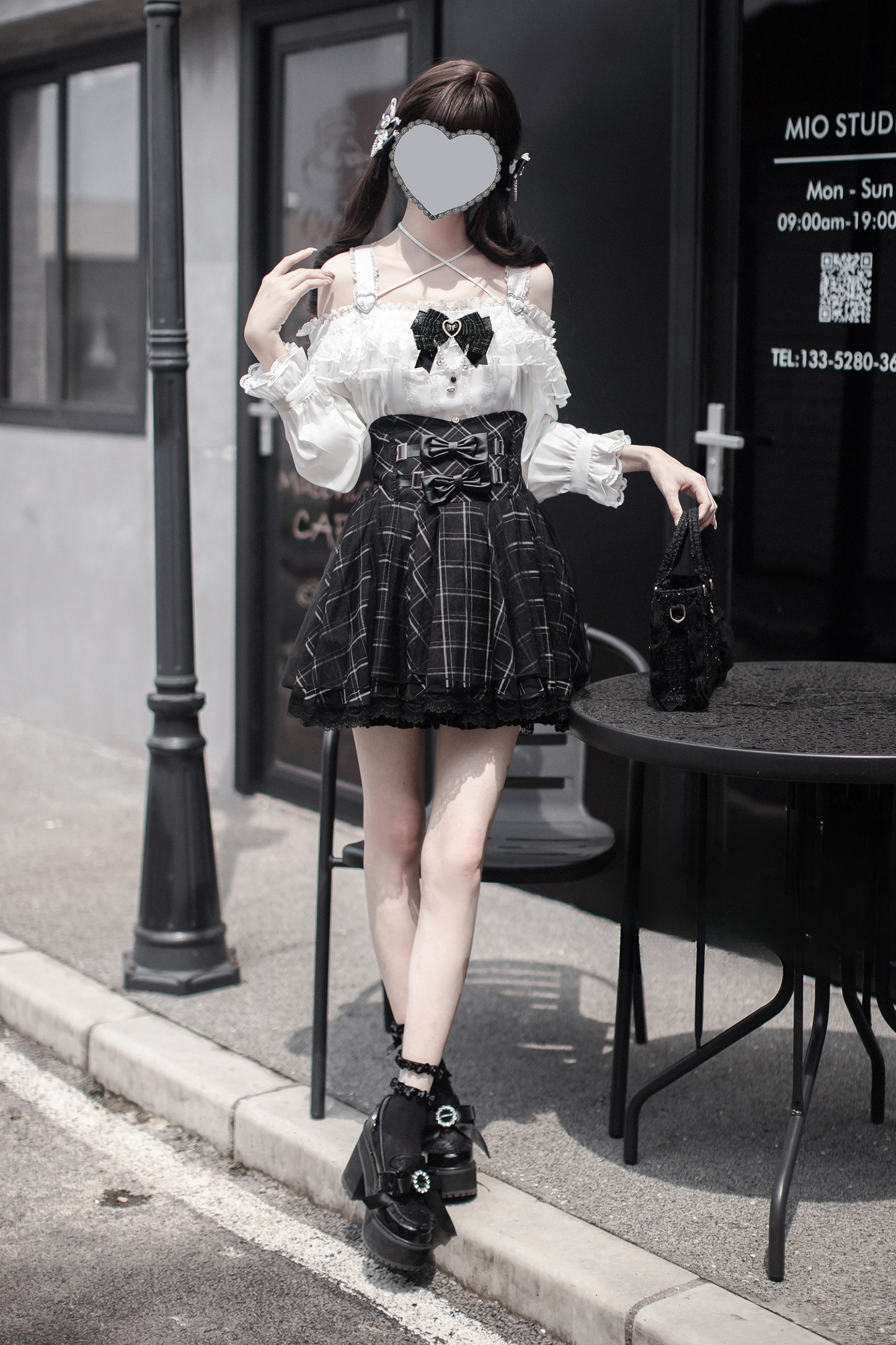 Mine off-the-shoulder shirt + checked skirt (with inner pants)