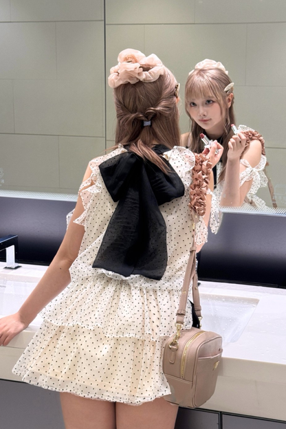 오프숄더 도트 리본 원피스