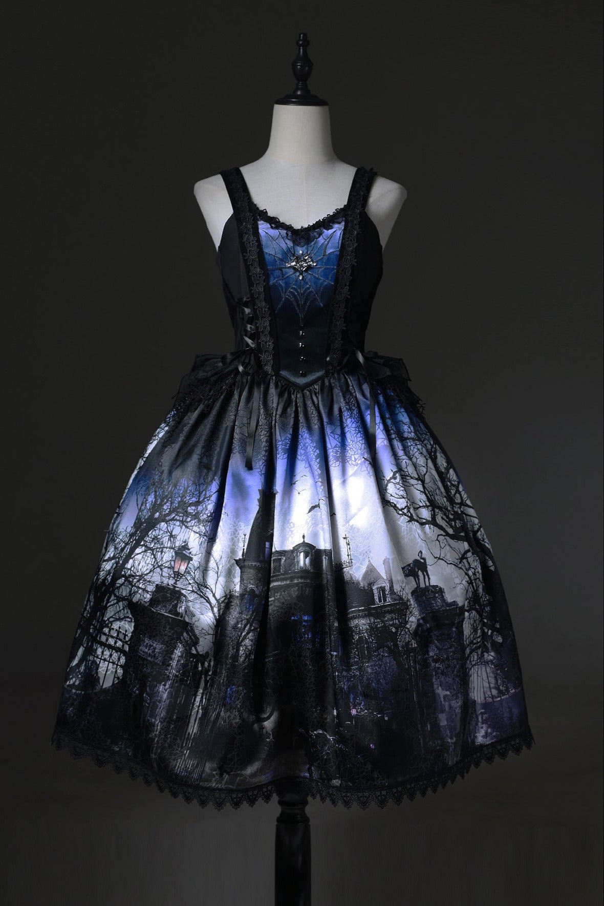 [Deadline for reservations: February 23] Horror House Spider Web Dark Gothic Suspended Dress