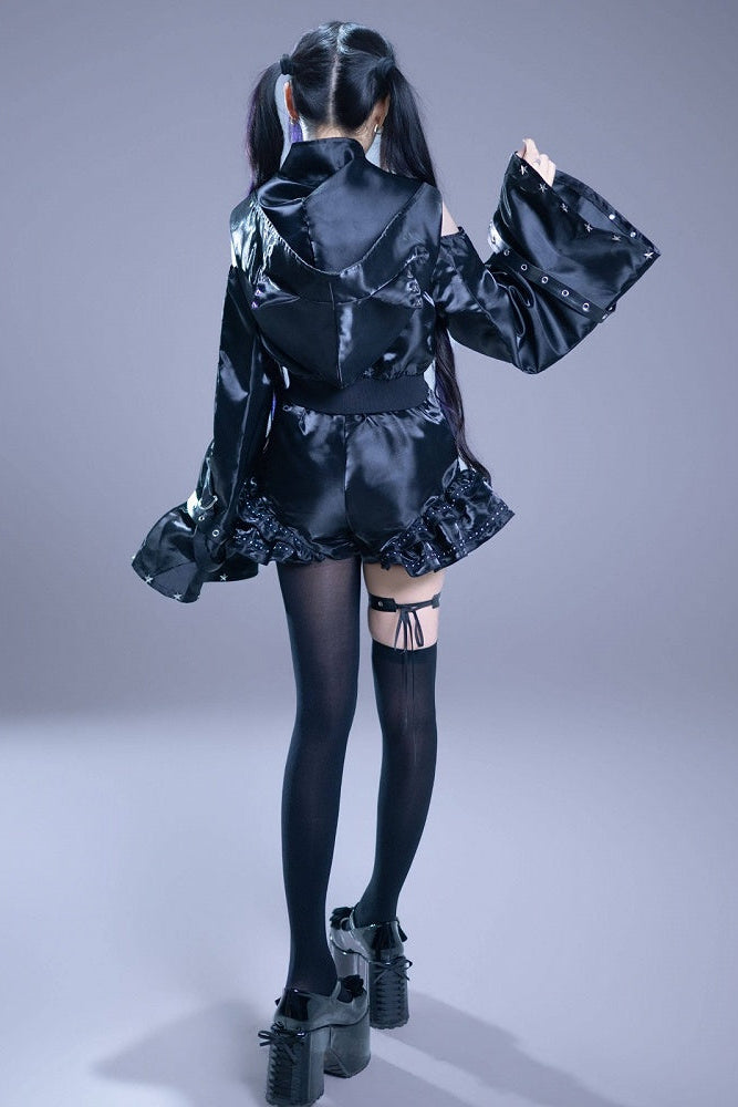 [Vorbestellungsartikel] Glänzende und mattschwarze Gothic-Cyber-Katzenohren-Kapuzenjacke mit freien Schultern und Reißverschluss+kurze Hose mit Beinringen im Set