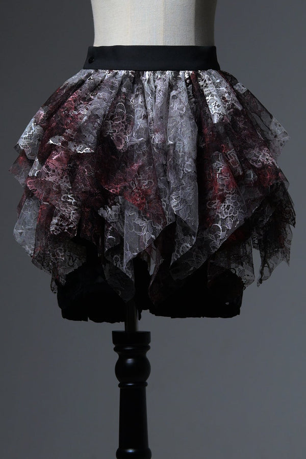 [Deadline for reservations: December 10] Bloodstained Asymmetrical Tulle Skirt Pants + Leg Rings