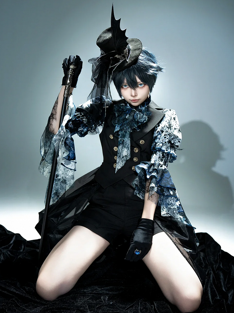 【12月10日予約締切】Bloodstainedプリントフリルスタンドカラー姫袖シャツ