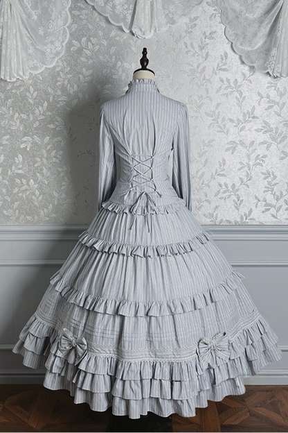 【12月23日予約締切】ビクトリアデュークエレガントクラシックフリルスタンドカラーリボンシャツ